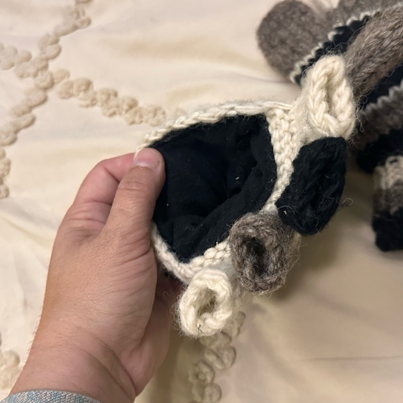 Yin and Yang Knitted Wool Fingerless Gloves Lined Mittens - Picture 6 of 9